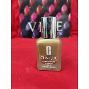 Clinique Superbalanced 1 oz Makeup Foundation  READ DESCRIPTION - No.‎ 15 Golden